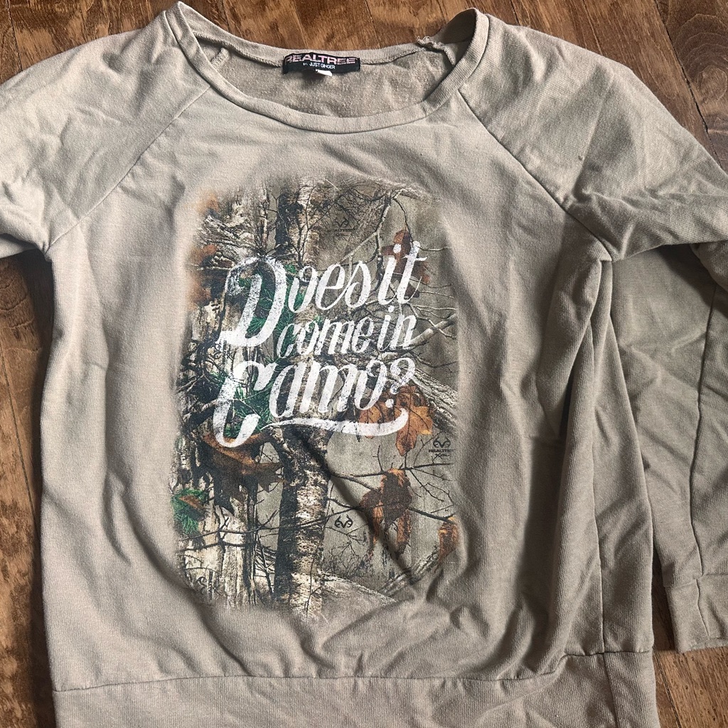 Realtree Olive Green Crewneck Tee With Logo Tag